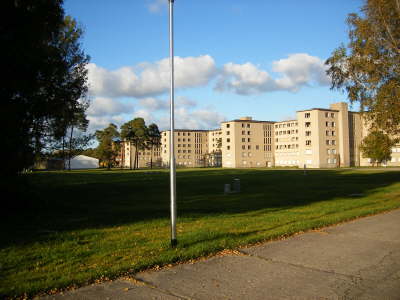 Neuer Rasen fr den Campingplatz, Hintergrund: Verbretterung des Kulturraumes