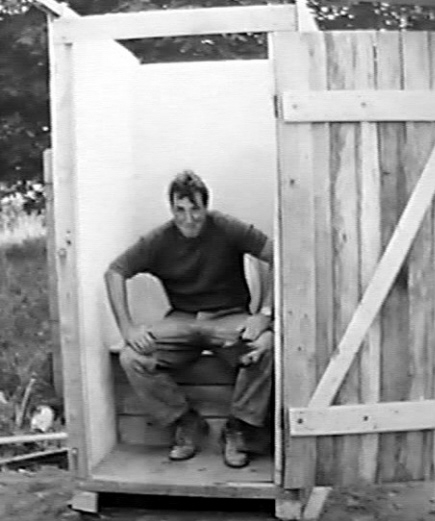 Baustelle Plattenwerk Bergen 1989 Toilettenbau
