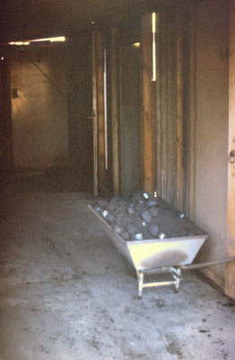 Wir durften Briketts nur gemischt mit Rohbraunkohle verheizen