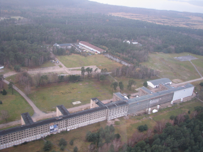 Der eingerstete Teil von Block V wird Jugendherberge