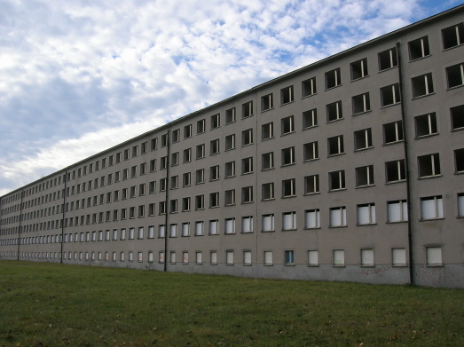 Nordflgel von der Seeseite